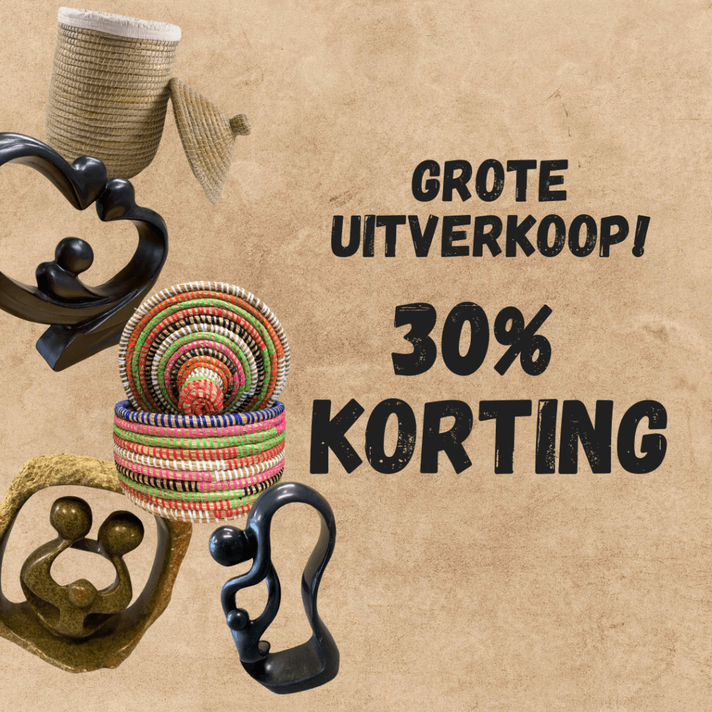 Losse artikelen op een bruine achtergond met een tekst